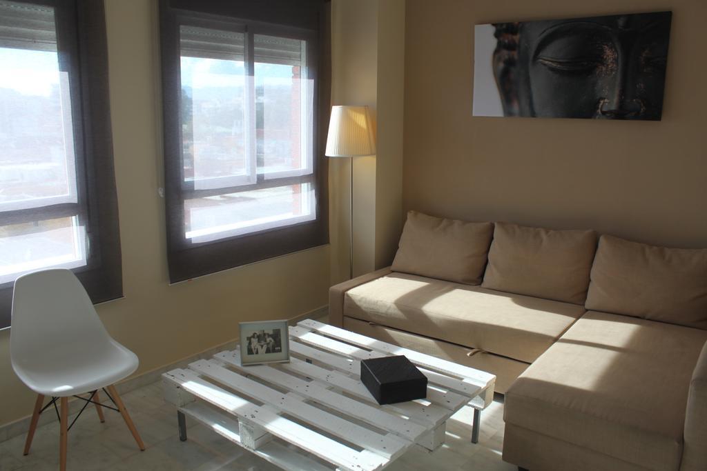 Ab Dominicum Apartamentos Малага Номер фото